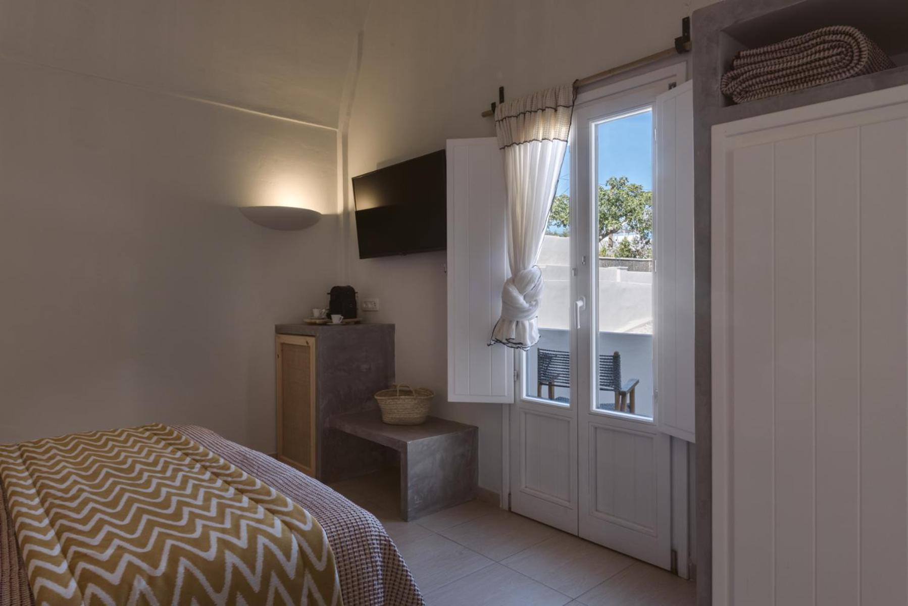 Grand View - Megalochori Santorini Aparthotel Exterior photo